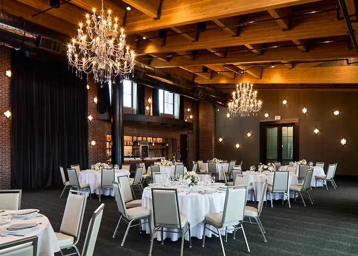Archer Hotel Tysons